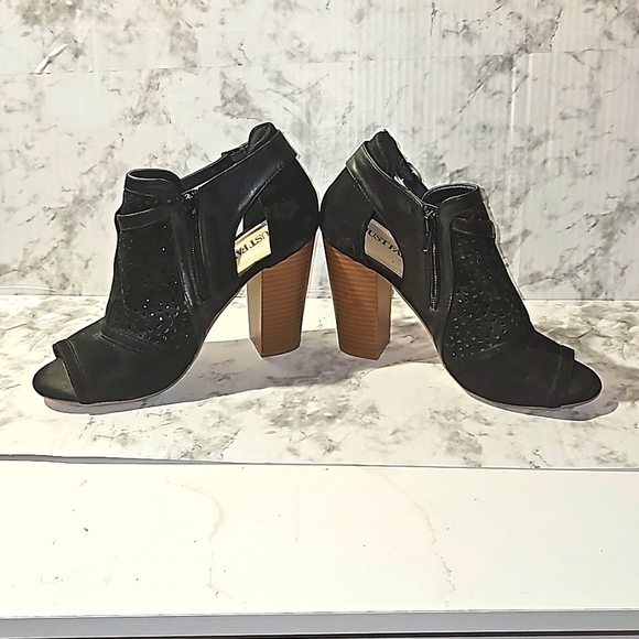 Chunky heels - Picture 3 of 5